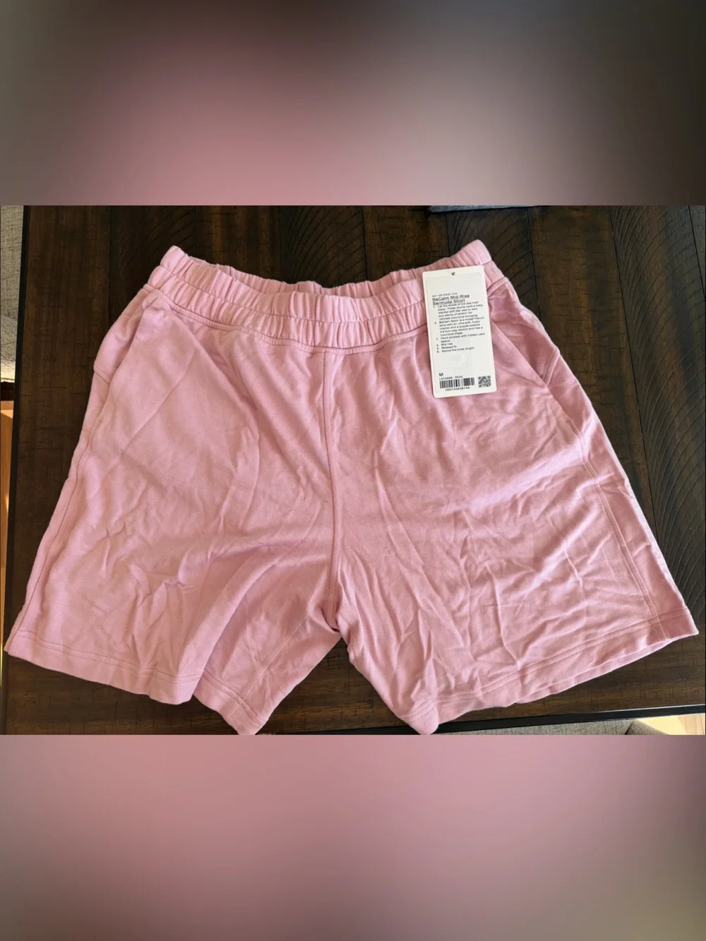 Lululemon athletica BeCalm Mid—Rise shorts